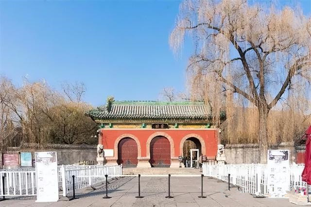 晉祠博物館設(shè)計布局主次分明，按中、北、南三部分進行規(guī)劃布局